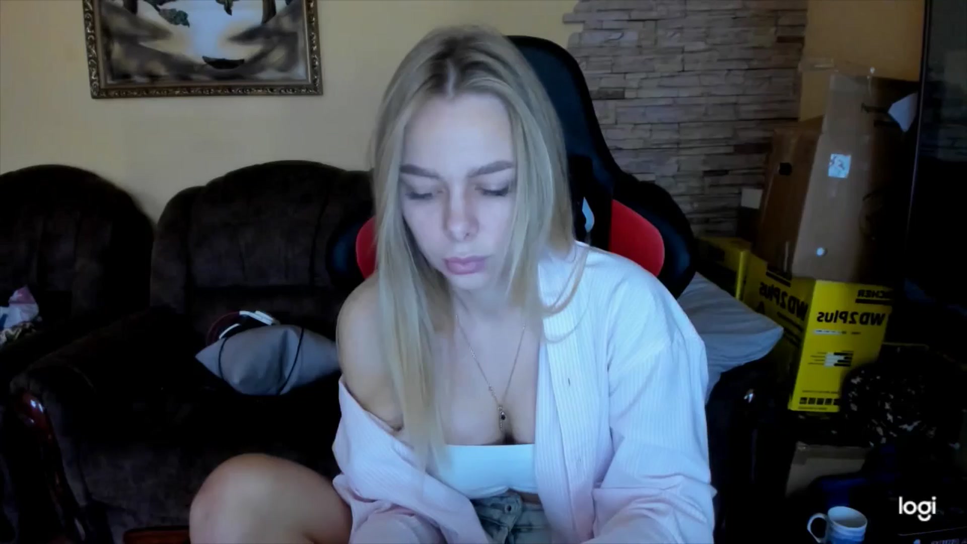 Gallery image thumbnail from YourPupsik's myfreecams stream on, 12/25/2024, 11:47 image 1 of 20