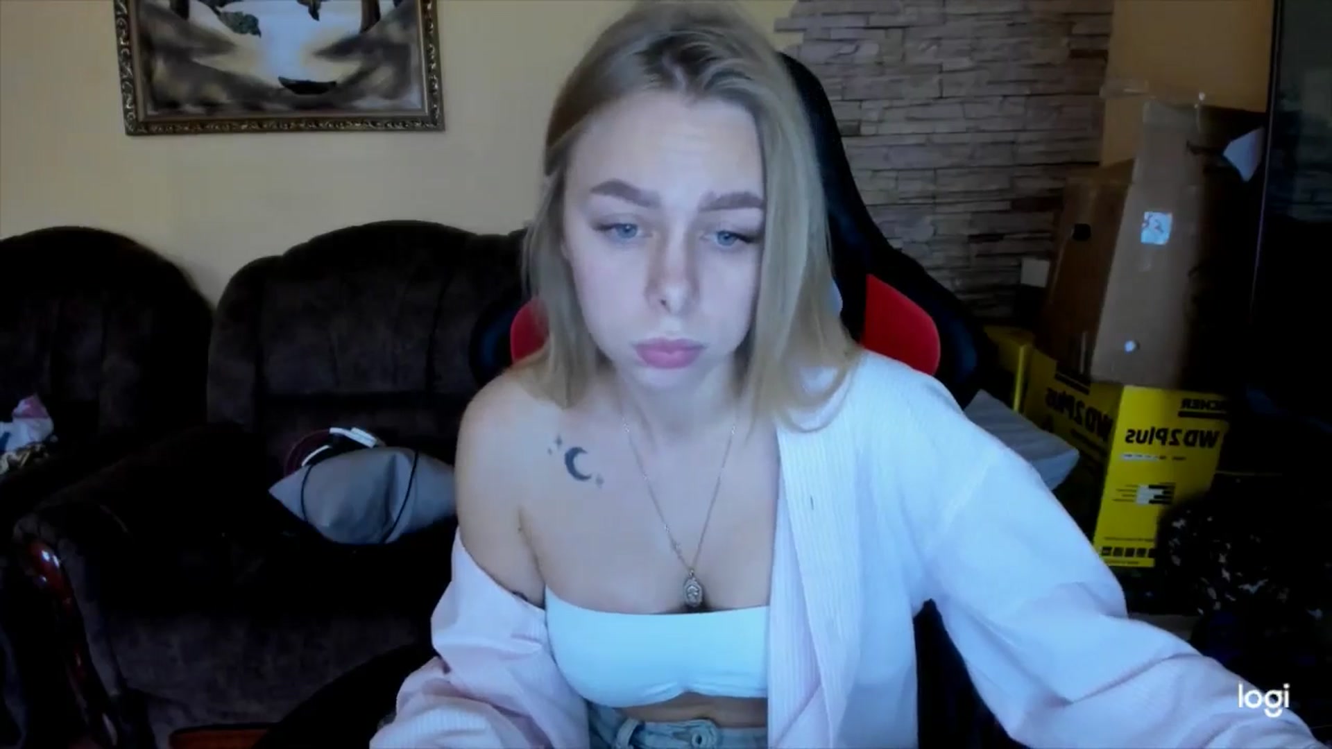 Gallery image thumbnail from YourPupsik's myfreecams stream on, 12/25/2024, 11:47 image 13 of 20