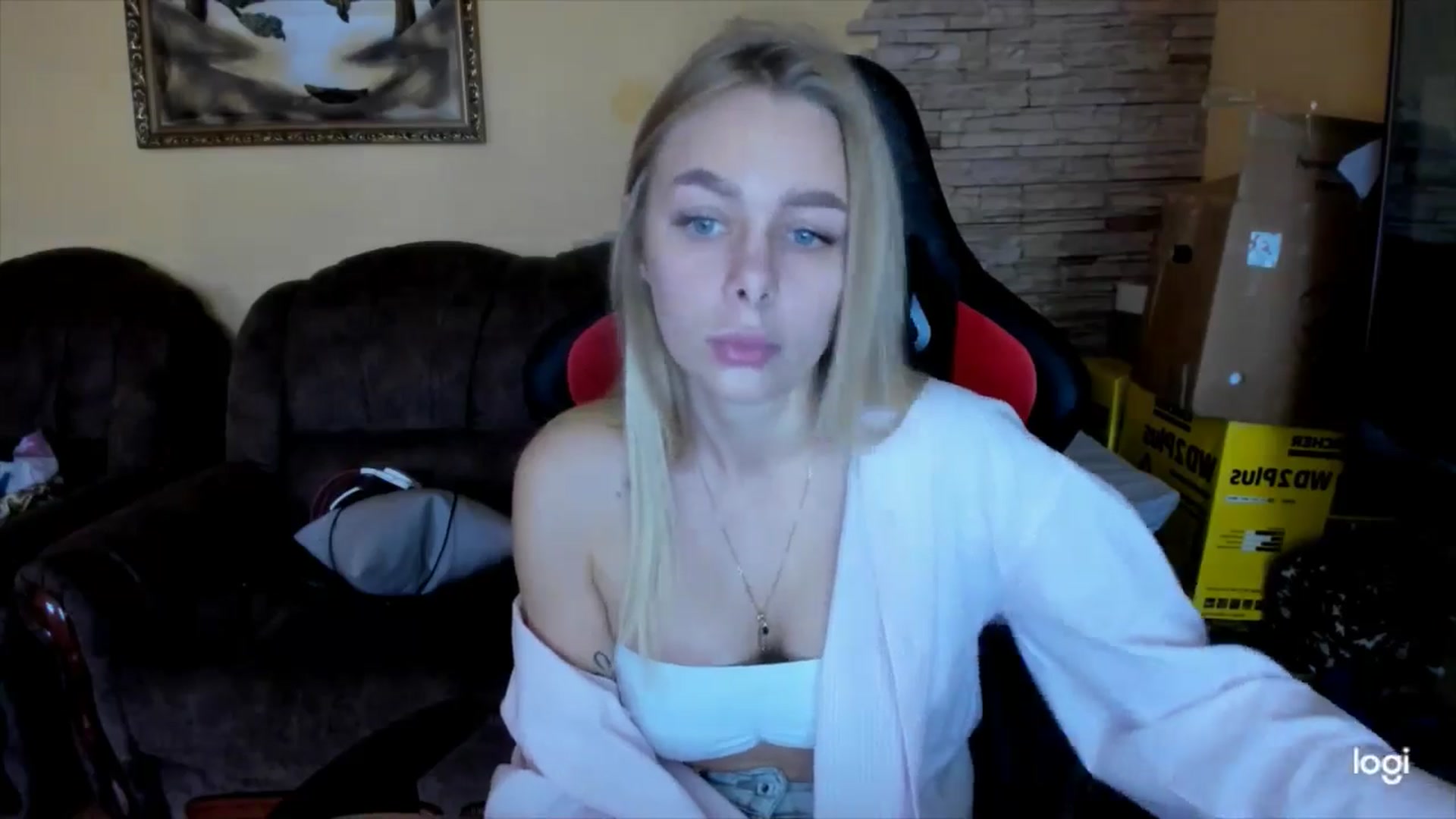 Gallery image thumbnail from YourPupsik's myfreecams stream on, 12/25/2024, 11:47 image 15 of 20