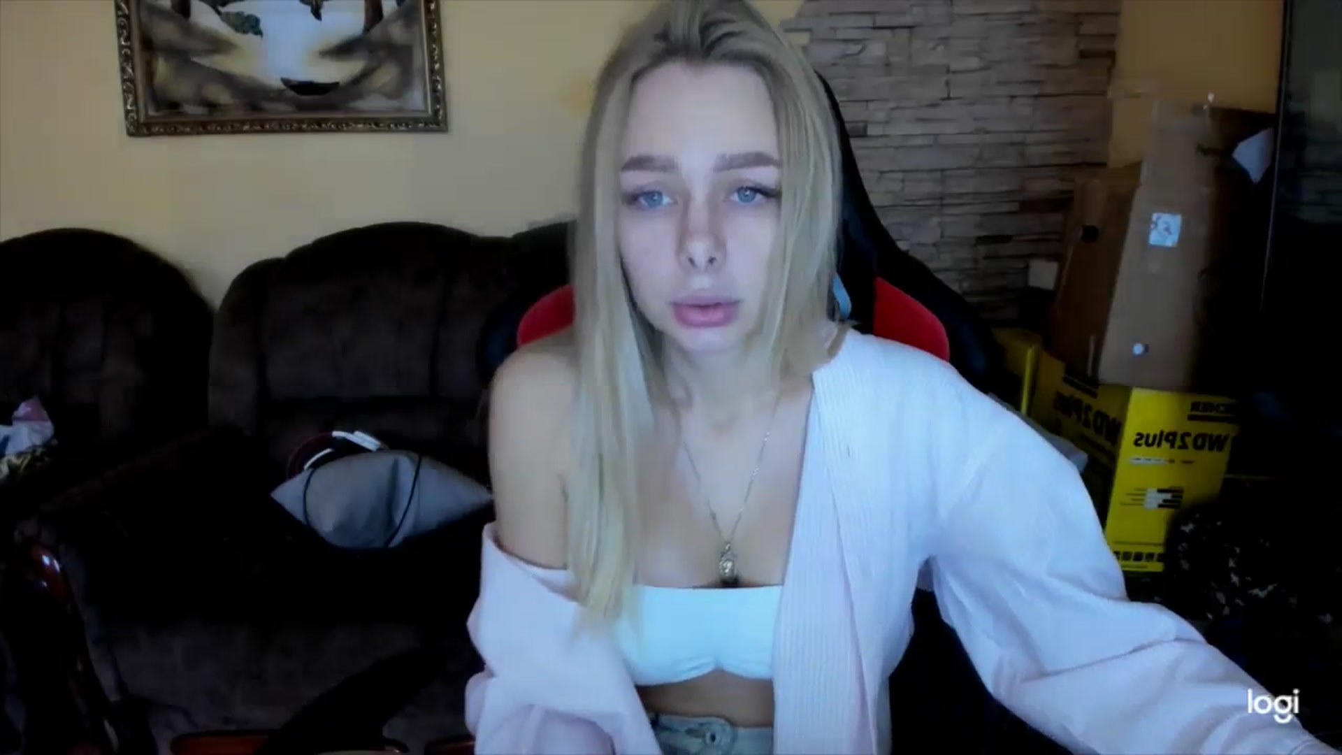 Gallery image thumbnail from YourPupsik's myfreecams stream on, 12/25/2024, 11:47 image 17 of 20