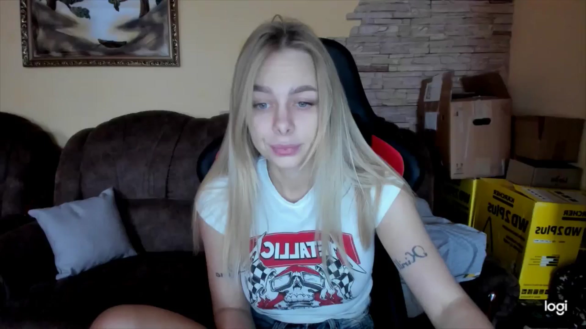 Gallery image thumbnail from YourPupsik's myfreecams stream on, 12/26/2024, 08:07 image 1 of 20