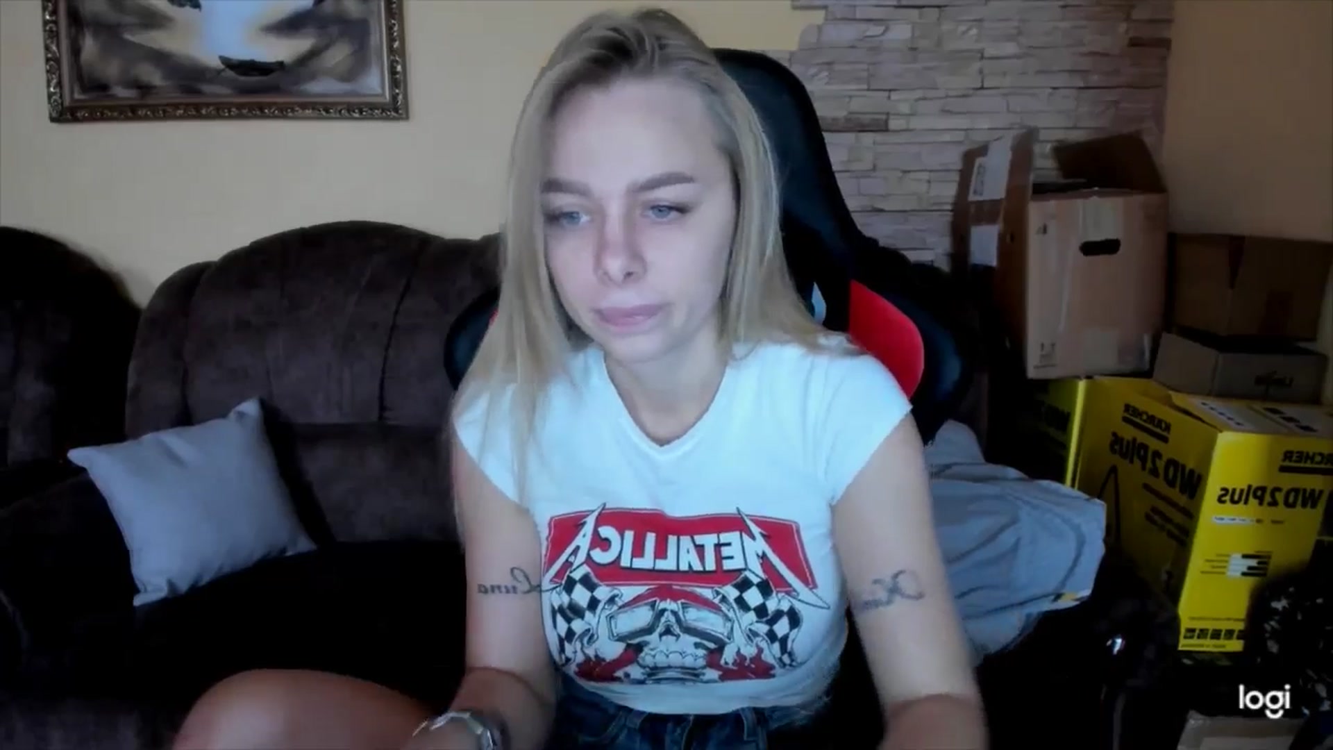 Gallery image thumbnail from YourPupsik's myfreecams stream on, 12/26/2024, 08:07 image 10 of 20