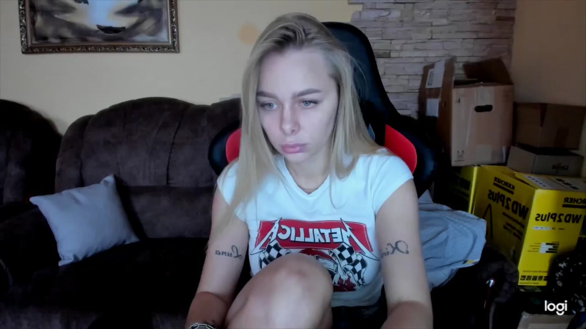 Gallery image thumbnail from YourPupsik's myfreecams stream on, 12/26/2024, 08:07 image 13 of 20