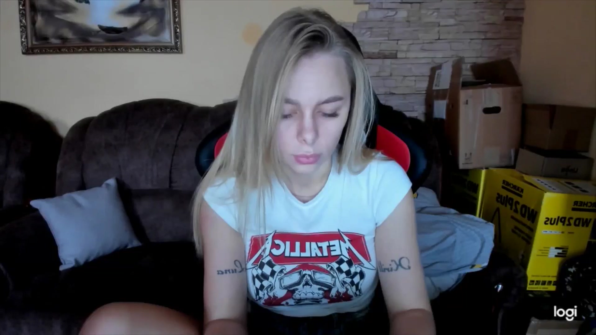 Gallery image thumbnail from YourPupsik's myfreecams stream on, 12/26/2024, 08:07 image 11 of 20