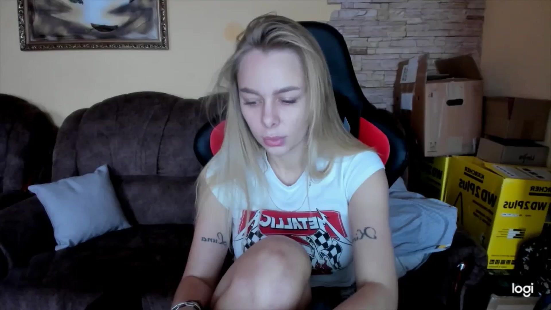 Gallery image thumbnail from YourPupsik's myfreecams stream on, 12/26/2024, 08:07 image 16 of 20