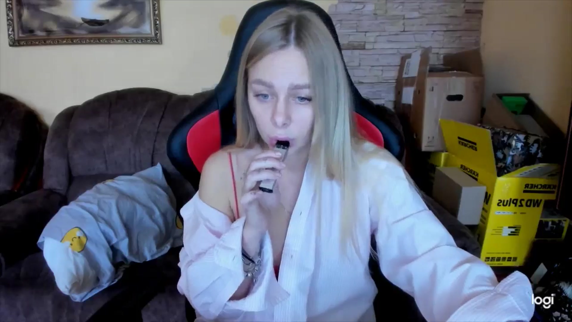 Gallery image thumbnail from YourPupsik's myfreecams stream on, 12/27/2024, 09:39 image 14 of 20