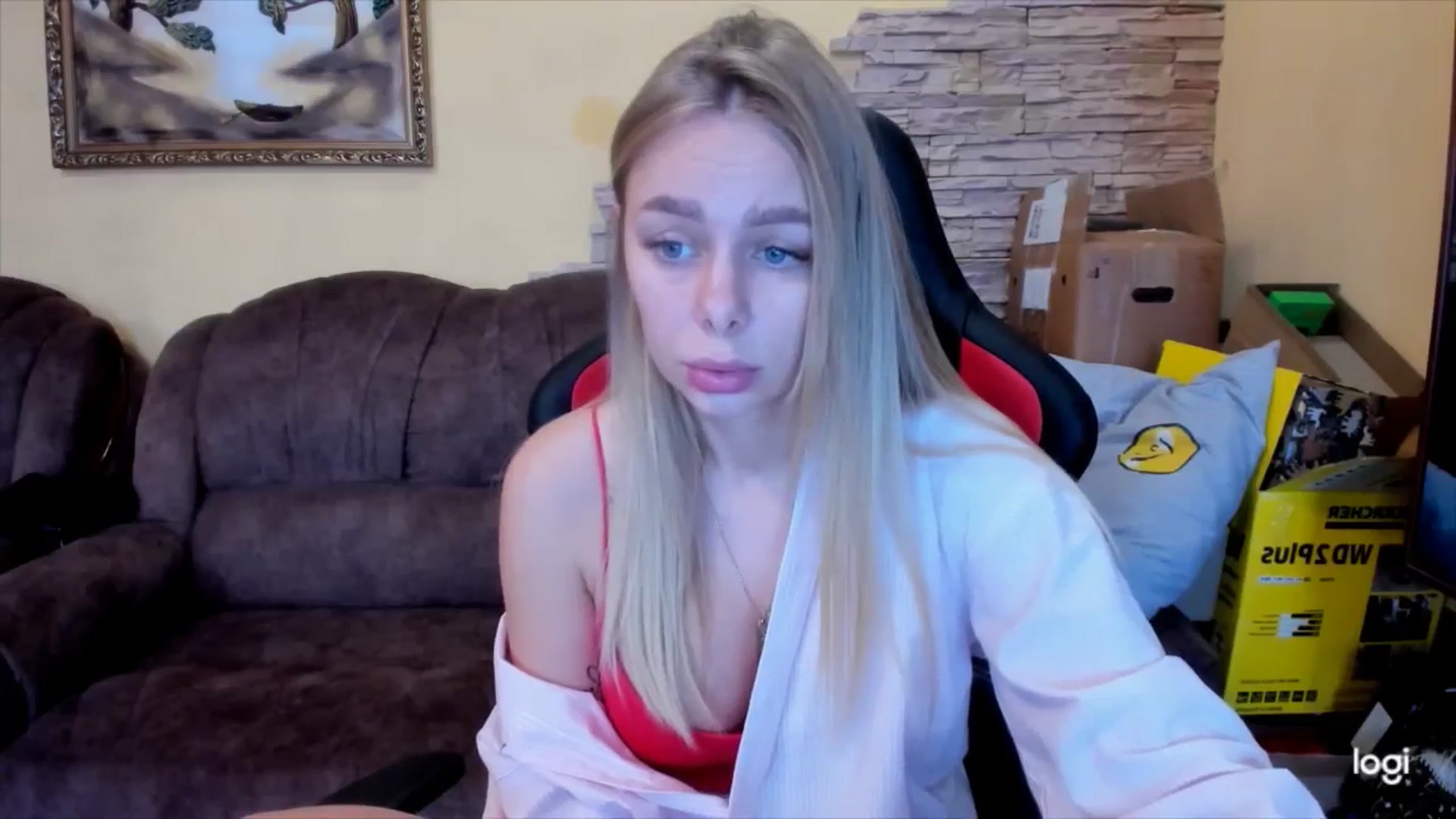 Gallery image thumbnail from YourPupsik's myfreecams stream on, 12/28/2024, 10:04 image 10 of 20