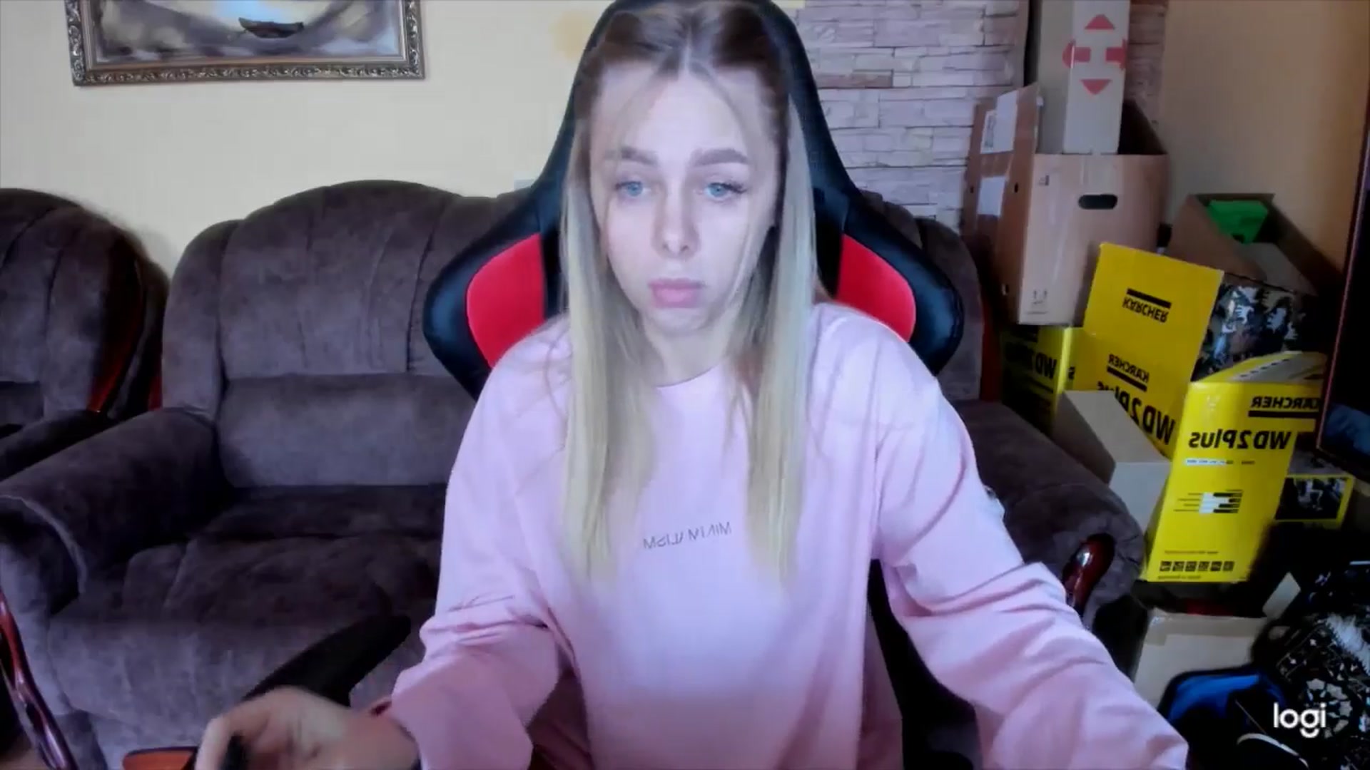 Gallery image thumbnail from YourPupsik's myfreecams stream on, 12/29/2024, 11:19 image 15 of 20