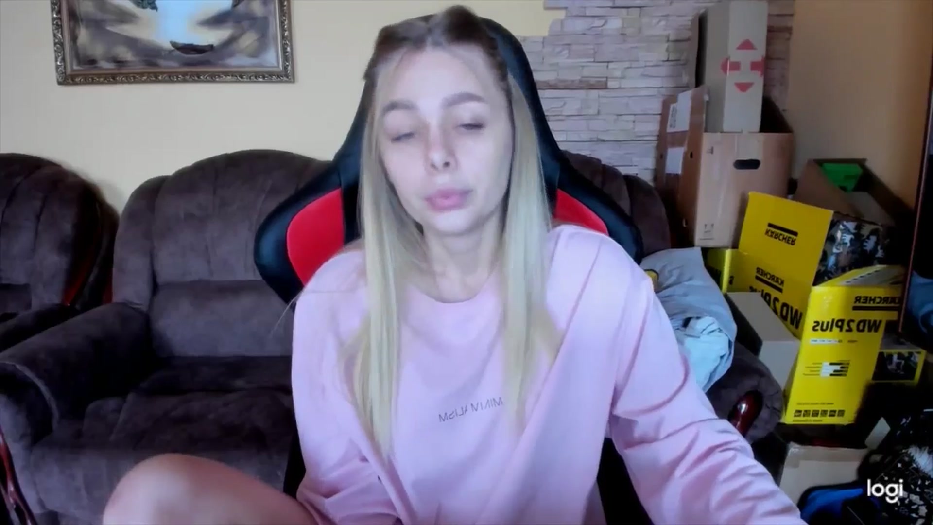 Gallery image thumbnail from YourPupsik's myfreecams stream on, 12/29/2024, 12:02 image 5 of 20