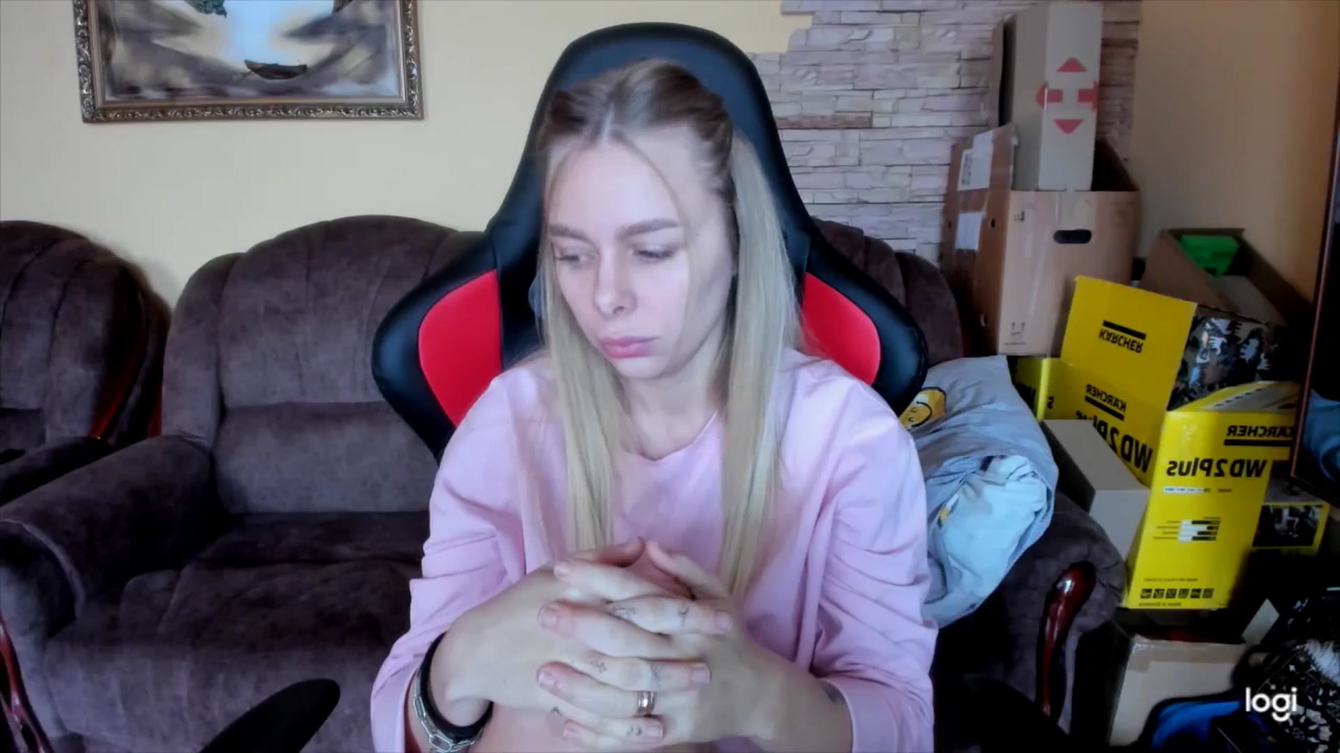 Gallery image thumbnail from YourPupsik's myfreecams stream on, 12/29/2024, 12:02 image 17 of 20