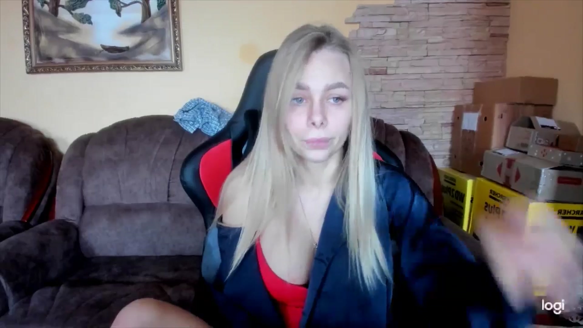 Gallery image thumbnail from YourPupsik's myfreecams stream on, 01/01/2025, 15:36 image 6 of 20