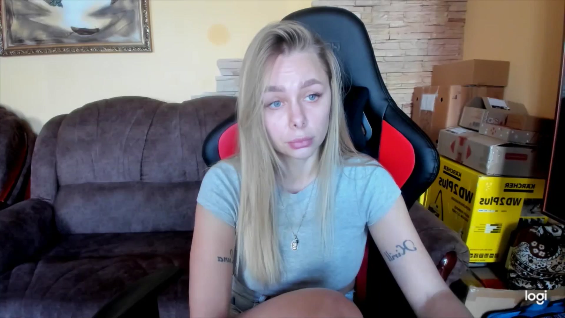 Gallery image thumbnail from YourPupsik's myfreecams stream on, 01/02/2025, 13:58 image 17 of 20