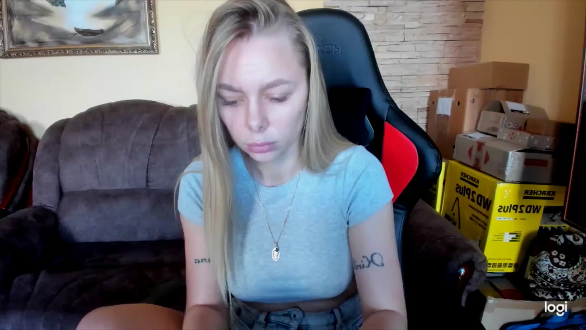 Gallery image thumbnail from YourPupsik's myfreecams stream on, 01/02/2025, 13:58 image 13 of 20