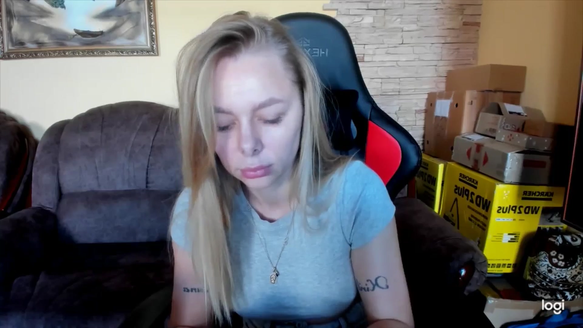 Gallery image thumbnail from YourPupsik's myfreecams stream on, 01/02/2025, 13:58 image 4 of 20
