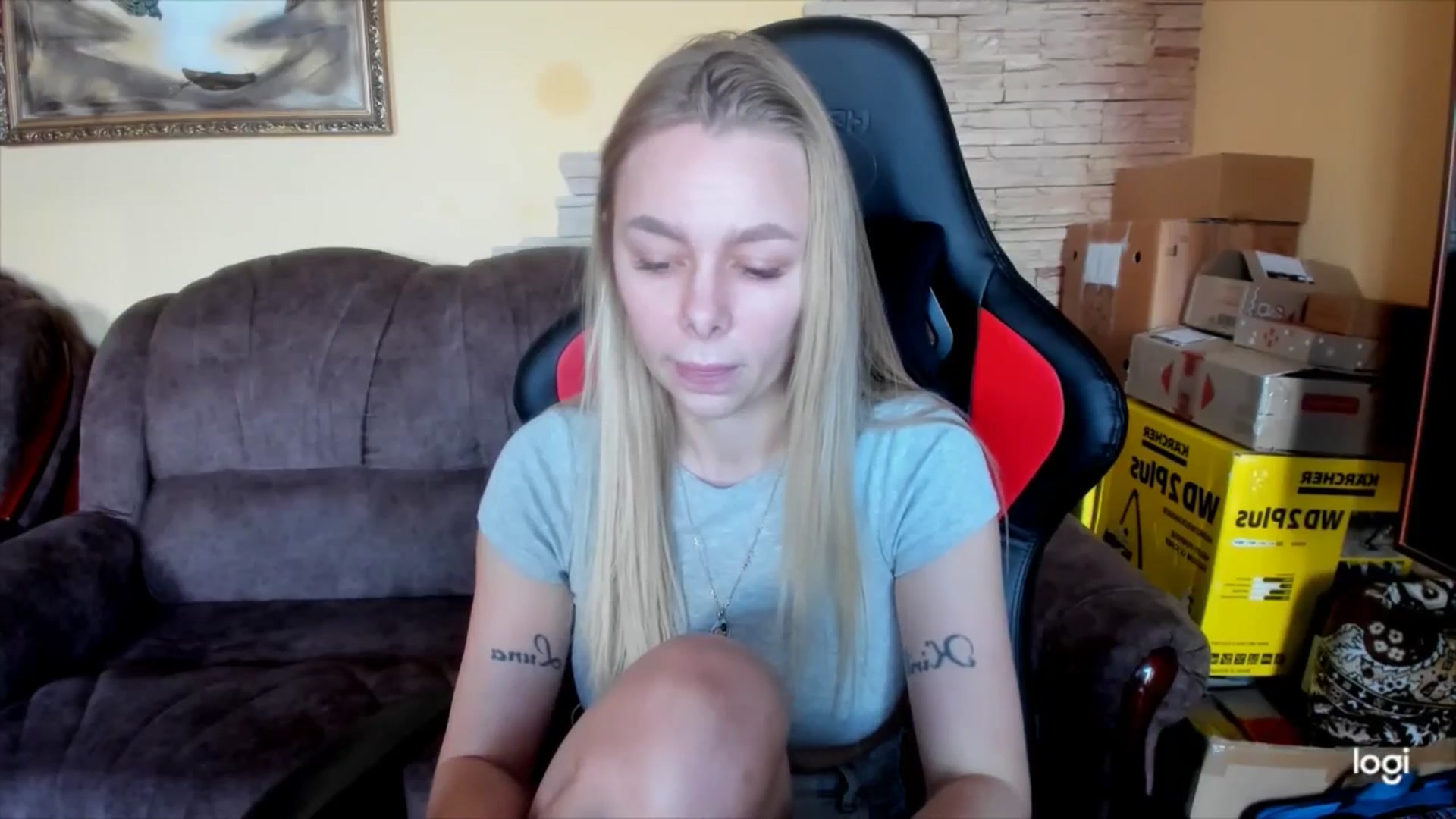 Gallery image thumbnail from YourPupsik's myfreecams stream on, 01/02/2025, 13:58 image 15 of 20