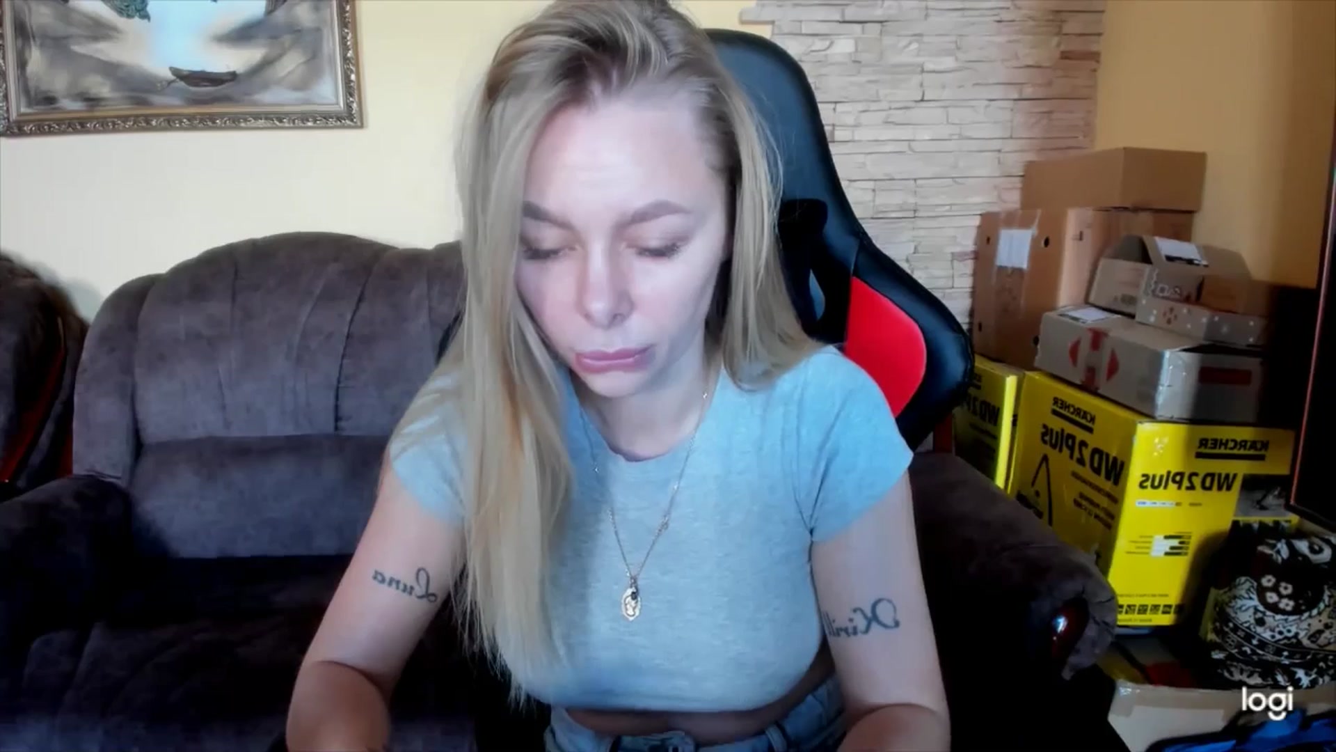 Gallery image thumbnail from YourPupsik's myfreecams stream on, 01/02/2025, 13:58 image 6 of 20