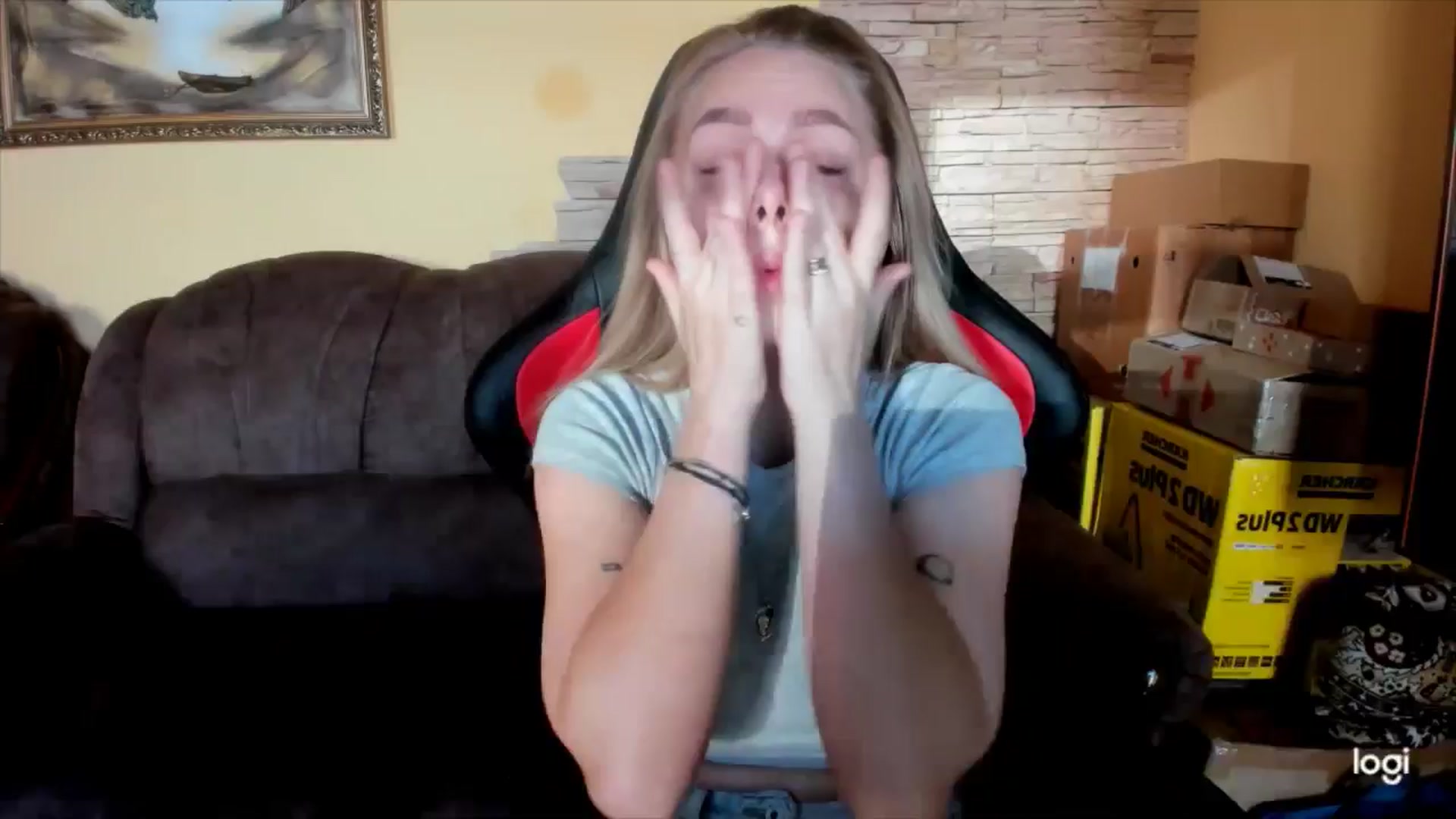 Gallery image thumbnail from YourPupsik's myfreecams stream on, 01/02/2025, 13:58 image 1 of 20
