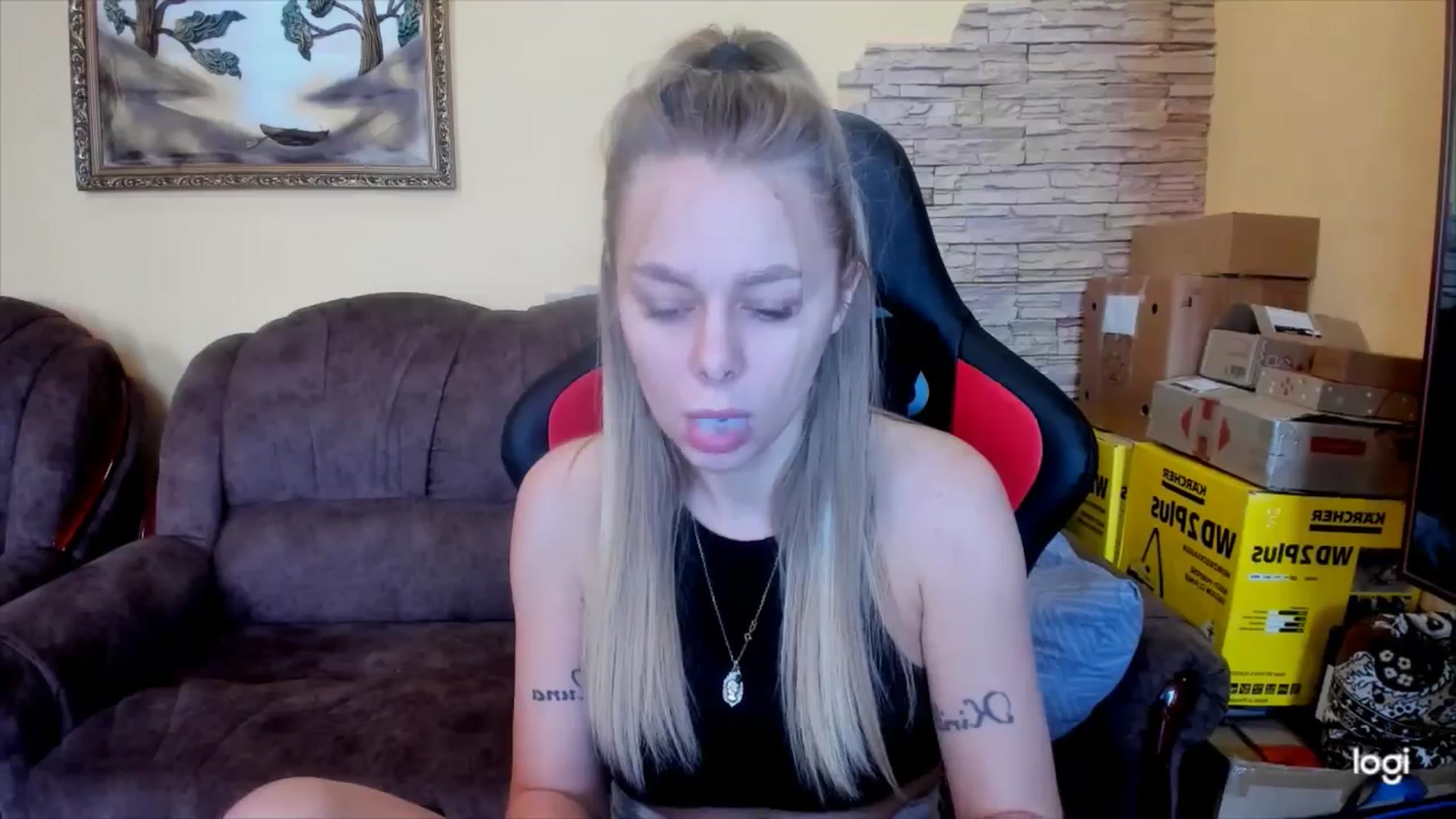 Gallery image thumbnail from YourPupsik's myfreecams stream on, 01/08/2025, 08:31 image 13 of 20