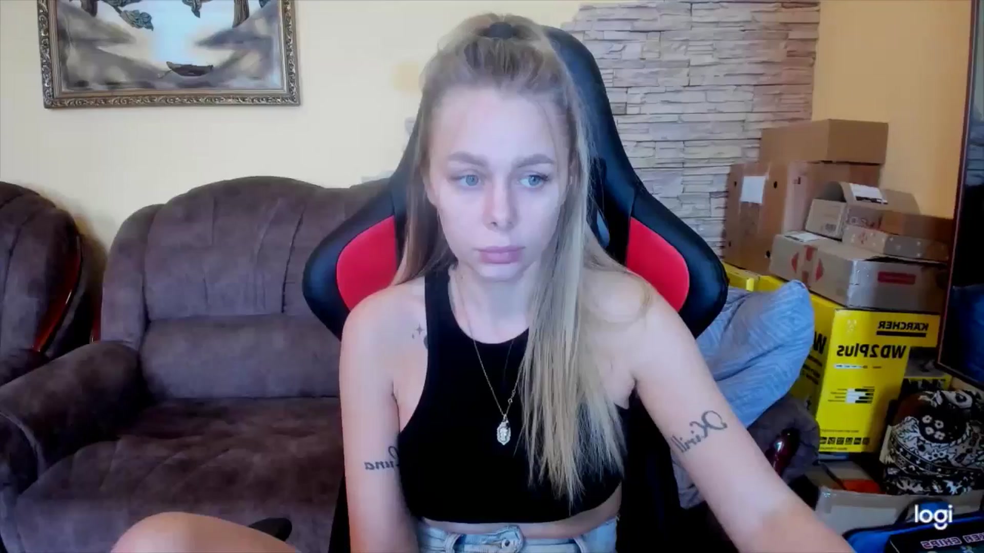 Gallery image thumbnail from YourPupsik's myfreecams stream on, 01/08/2025, 10:14 image 5 of 20