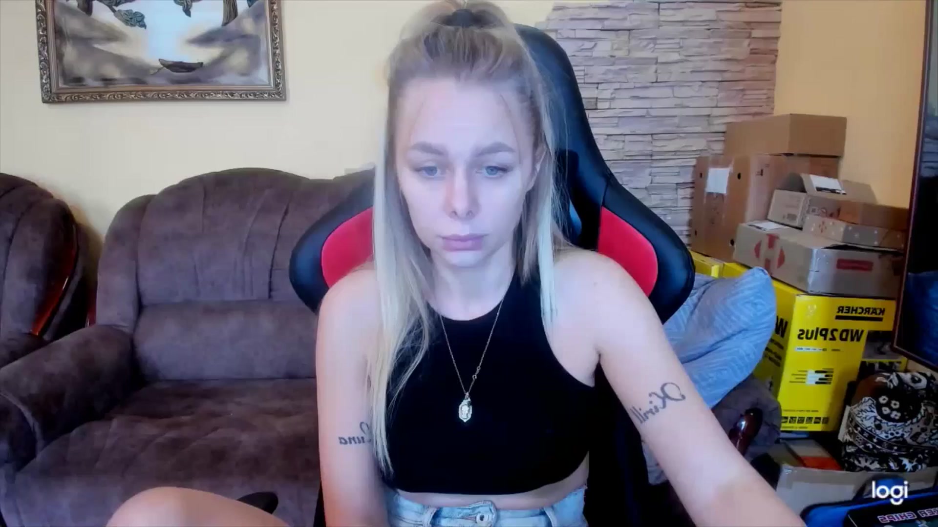 Gallery image thumbnail from YourPupsik's myfreecams stream on, 01/08/2025, 10:14 image 1 of 20