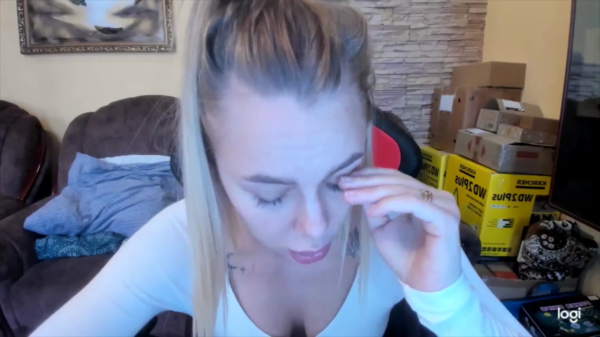 Gallery image thumbnail from YourPupsik's myfreecams stream on, 01/09/2025, 09:32 image 18 of 20