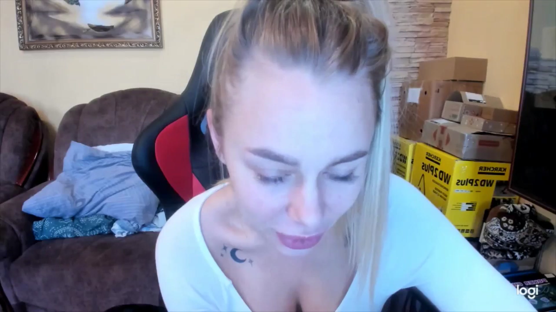 Gallery image thumbnail from YourPupsik's myfreecams stream on, 01/09/2025, 09:32 image 13 of 20