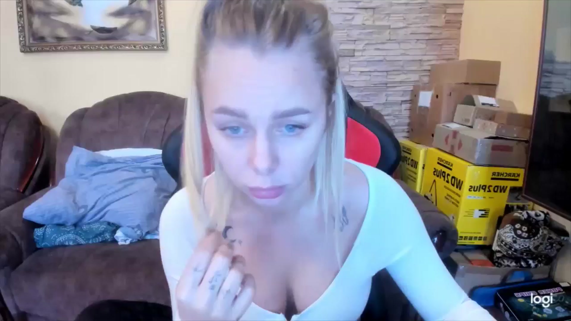 Gallery image thumbnail from YourPupsik's myfreecams stream on, 01/09/2025, 10:02 image 1 of 20
