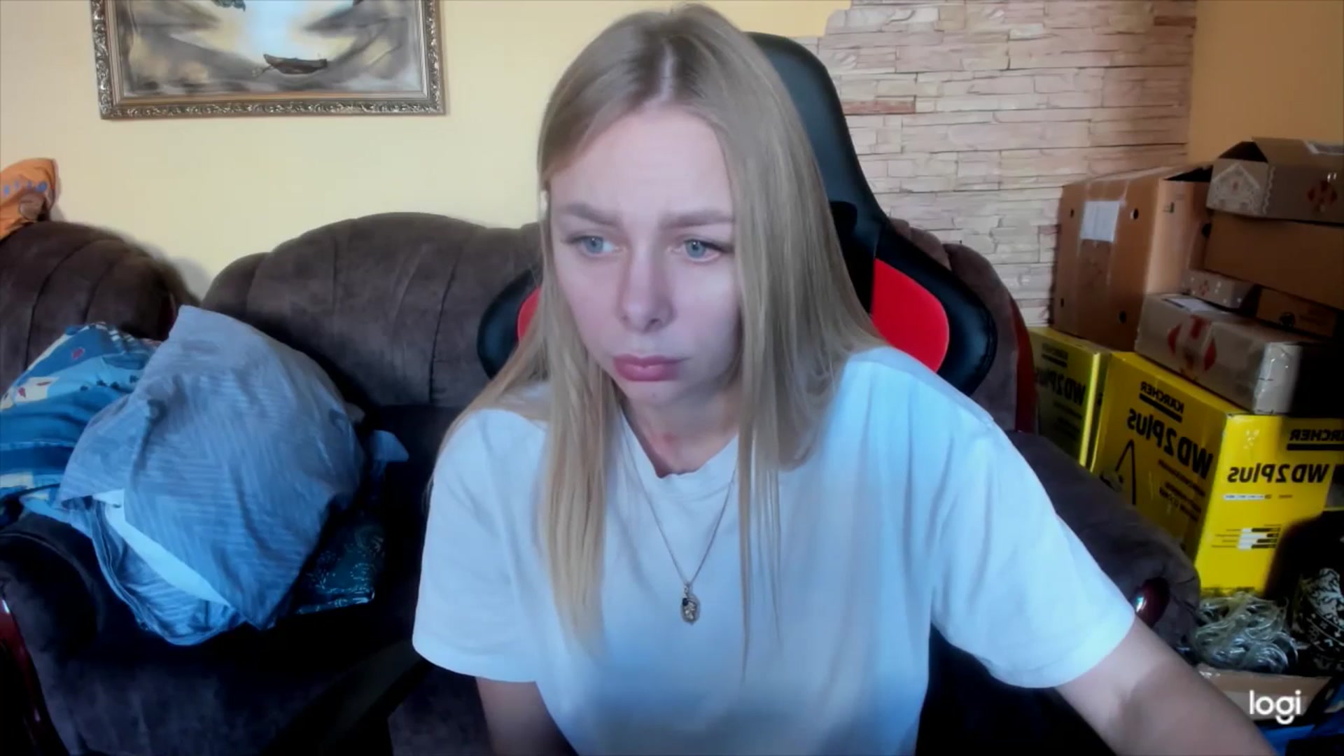 Gallery image thumbnail from YourPupsik's myfreecams stream on, 01/14/2025, 12:34 image 10 of 20