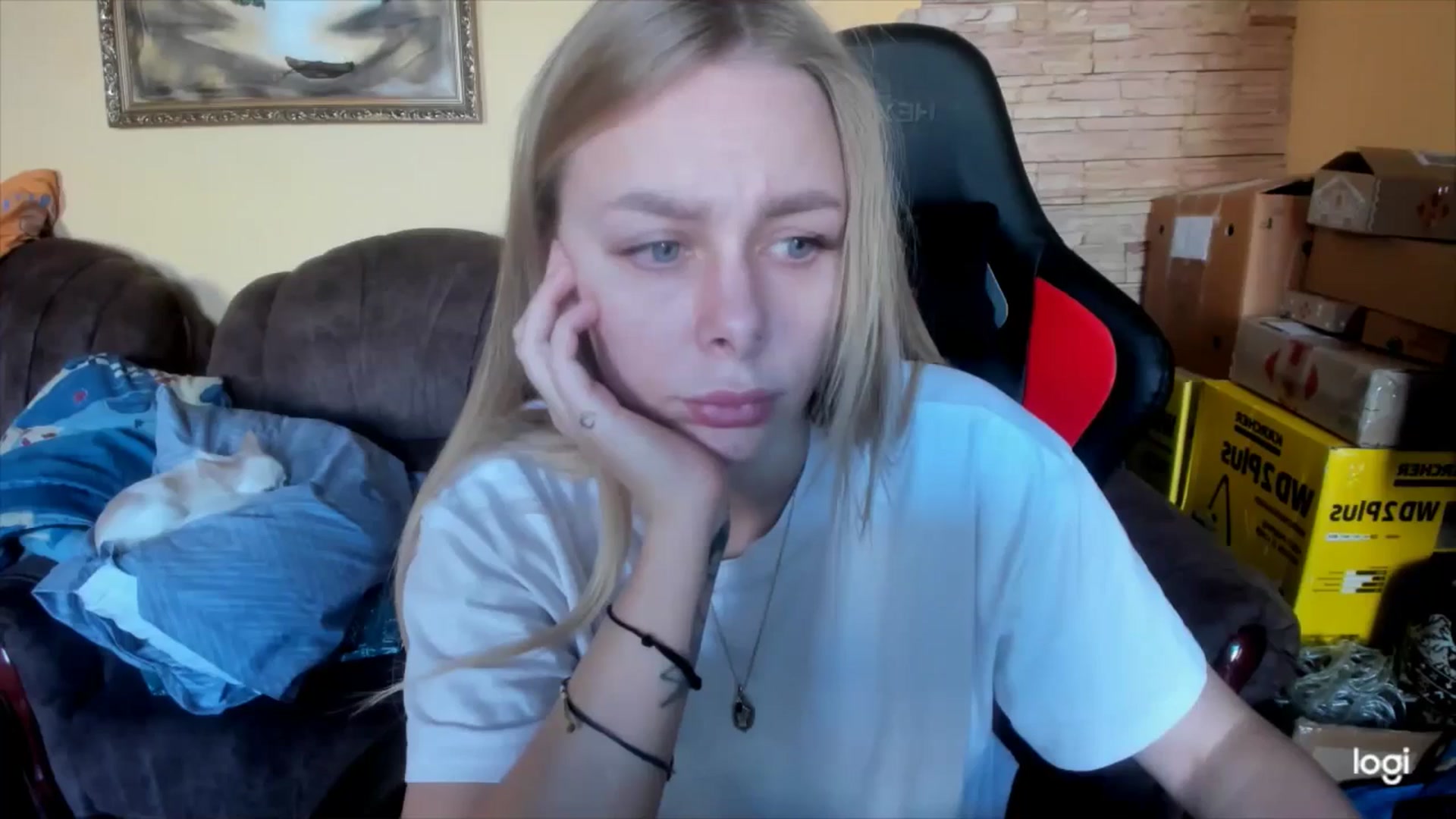 Gallery image thumbnail from YourPupsik's myfreecams stream on, 01/14/2025, 12:34 image 18 of 20