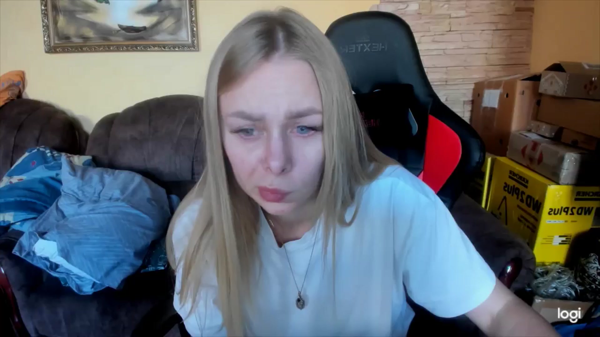 Gallery image thumbnail from YourPupsik's myfreecams stream on, 01/14/2025, 12:50 image 6 of 20