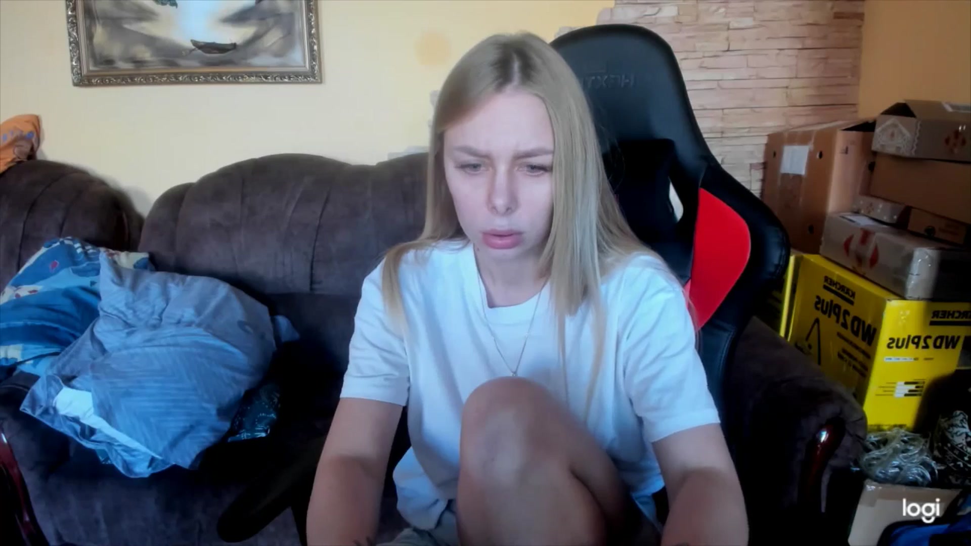 Gallery image thumbnail from YourPupsik's myfreecams stream on, 01/14/2025, 12:50 image 18 of 20