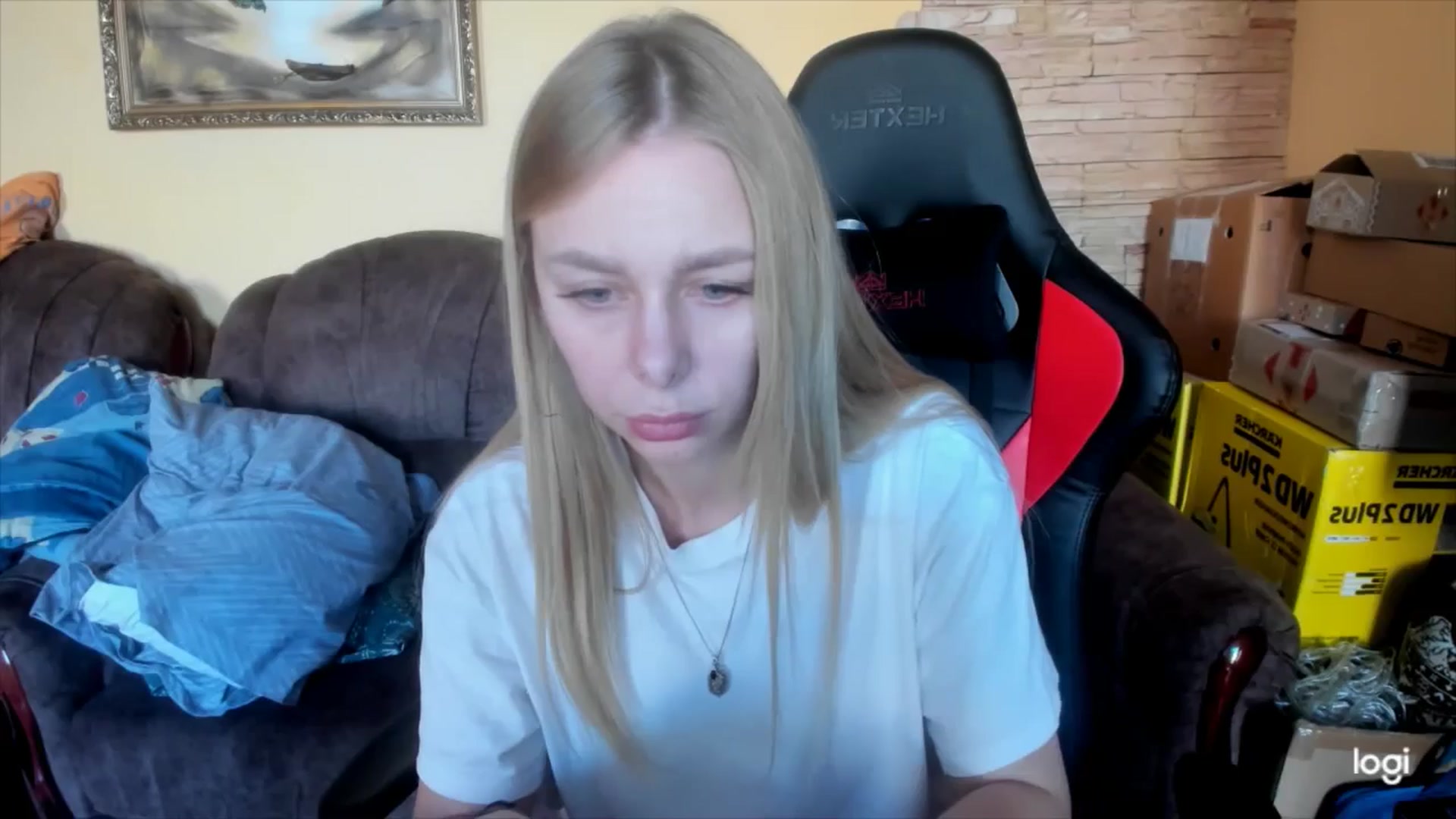 Gallery image thumbnail from YourPupsik's myfreecams stream on, 01/14/2025, 12:50 image 15 of 20