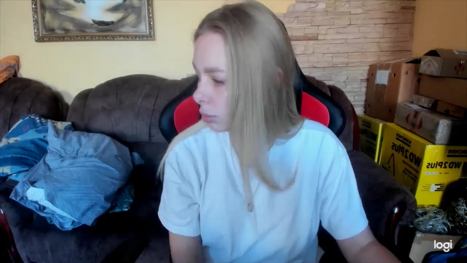 Gallery image thumbnail from YourPupsik's myfreecams stream on, 01/14/2025, 13:26 image 9 of 20