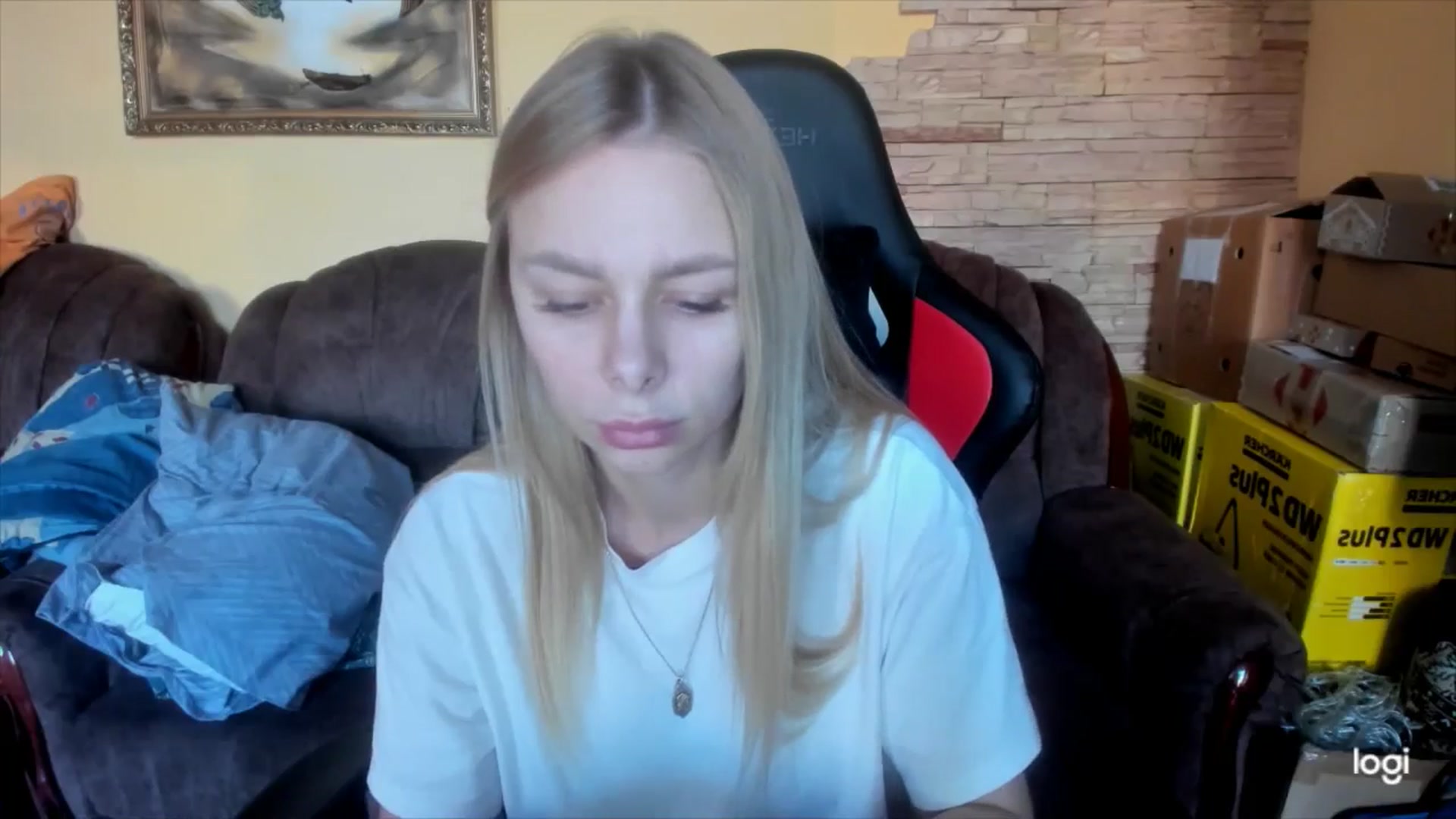 Gallery image thumbnail from YourPupsik's myfreecams stream on, 01/14/2025, 13:54 image 15 of 20