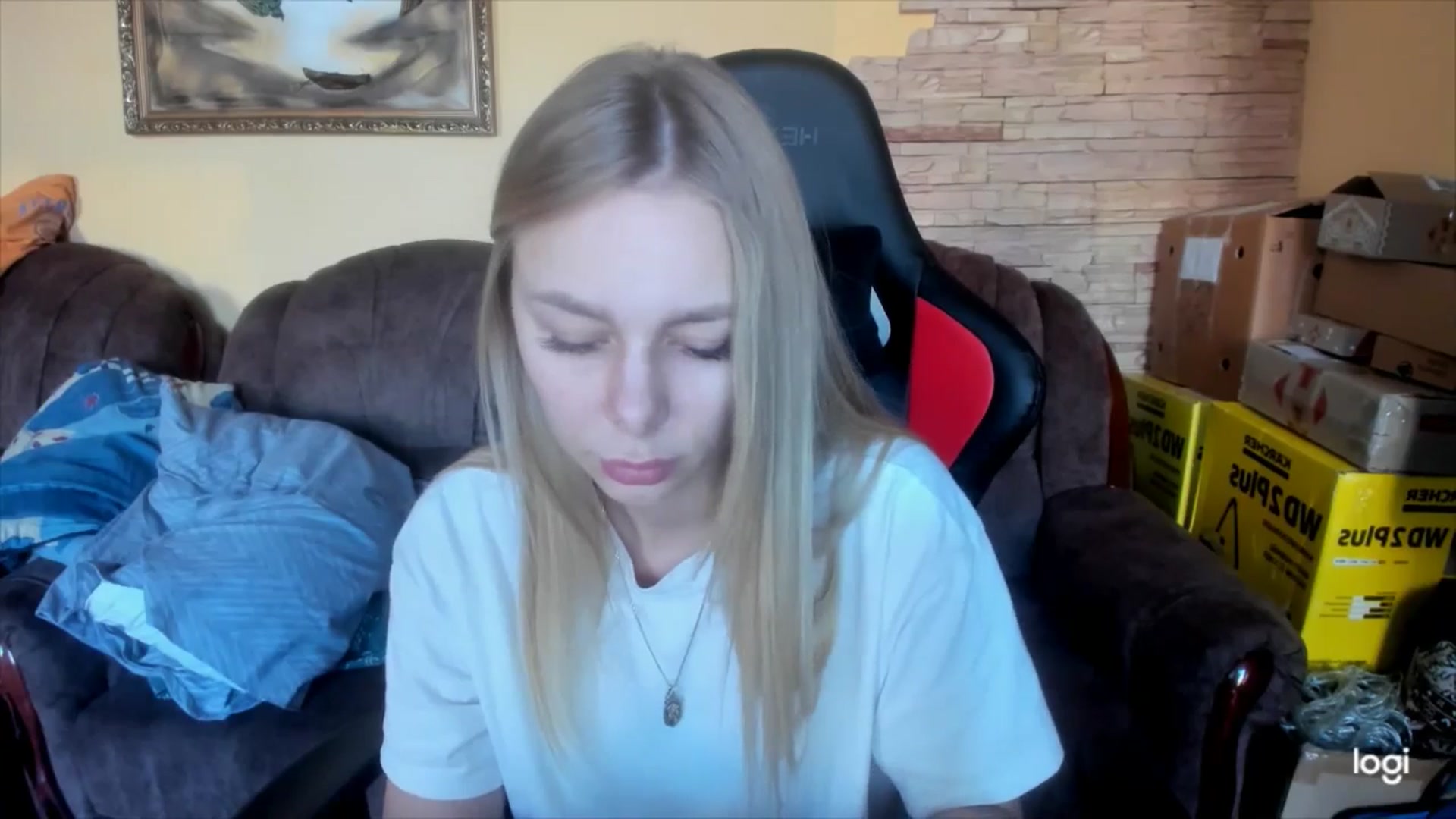 Gallery image thumbnail from YourPupsik's myfreecams stream on, 01/14/2025, 13:54 image 13 of 20