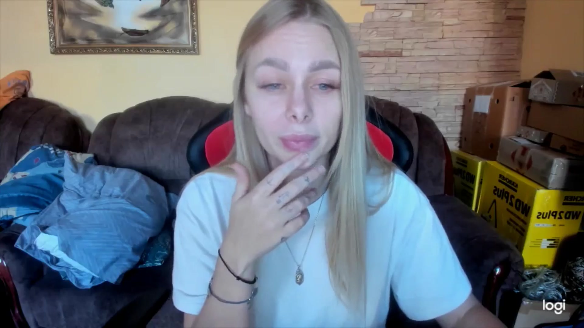 Gallery image thumbnail from YourPupsik's myfreecams stream on, 01/14/2025, 13:54 image 17 of 20
