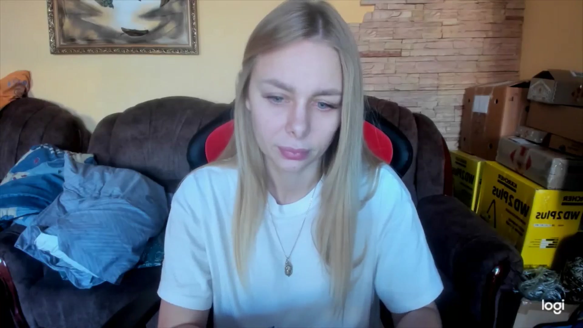 Gallery image thumbnail from YourPupsik's myfreecams stream on, 01/14/2025, 13:54 image 16 of 20