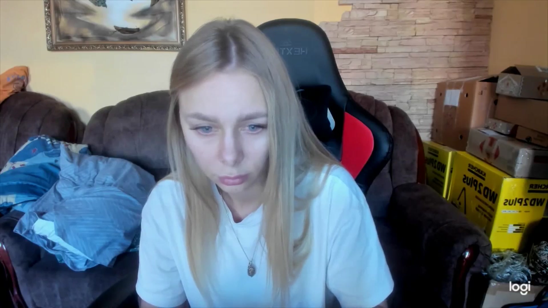 Gallery image thumbnail from YourPupsik's myfreecams stream on, 01/14/2025, 13:54 image 14 of 20