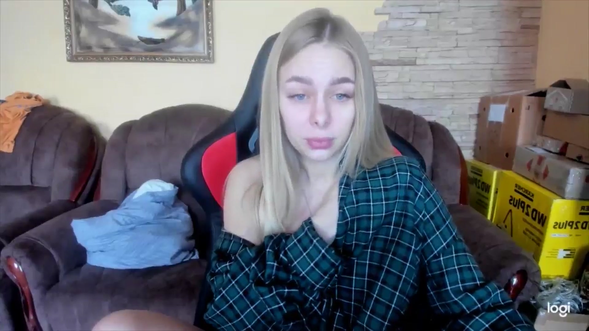 Gallery image thumbnail from YourPupsik's myfreecams stream on, 01/15/2025, 09:16 image 5 of 20