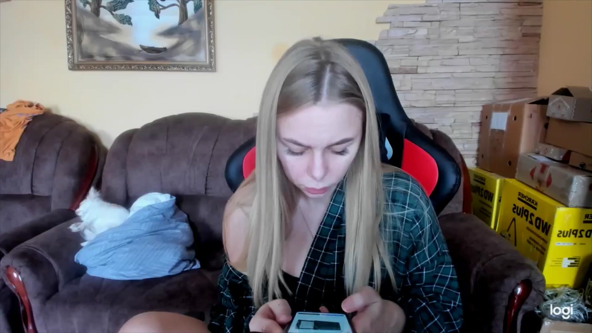 Gallery image thumbnail from YourPupsik's myfreecams stream on, 01/15/2025, 09:49 image 10 of 20