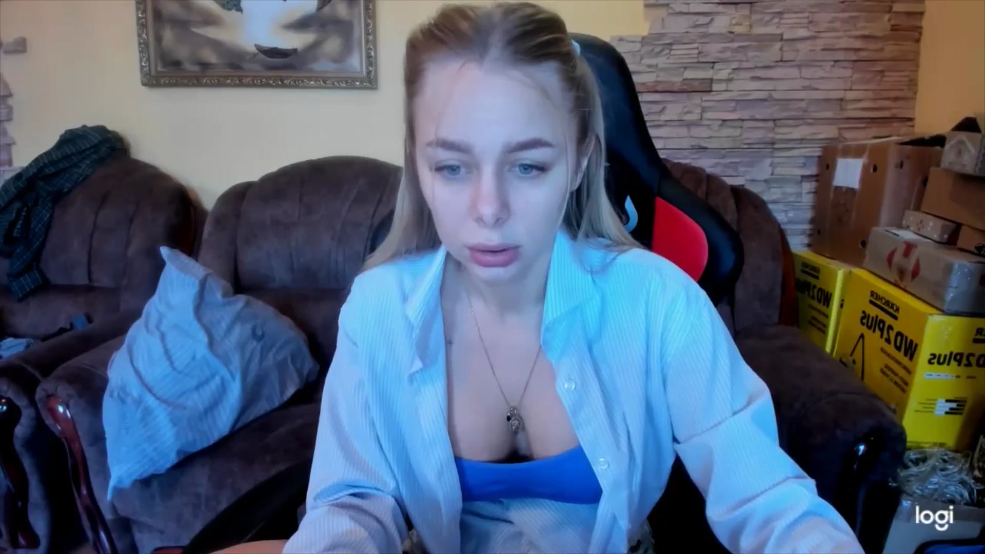 Gallery image thumbnail from YourPupsik's myfreecams stream on, 01/17/2025, 08:00 image 14 of 20