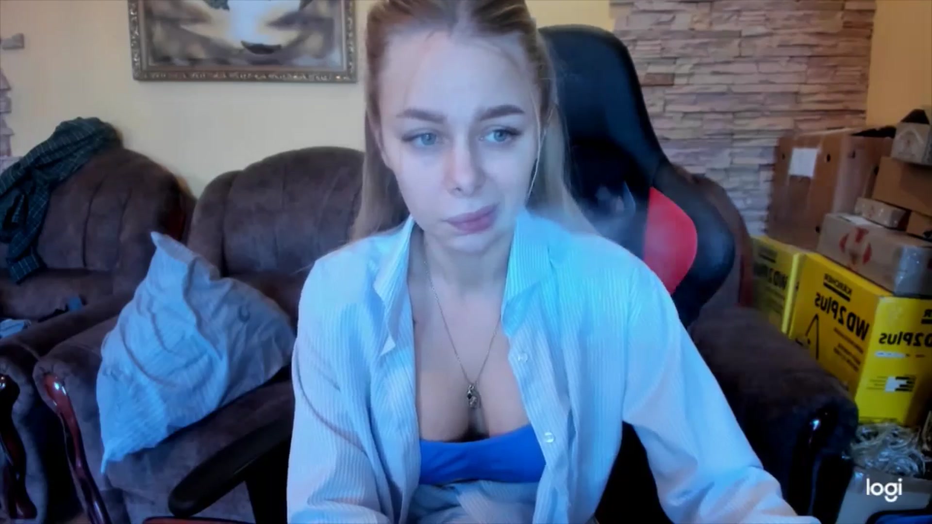 Gallery image thumbnail from YourPupsik's myfreecams stream on, 01/17/2025, 08:00 image 12 of 20