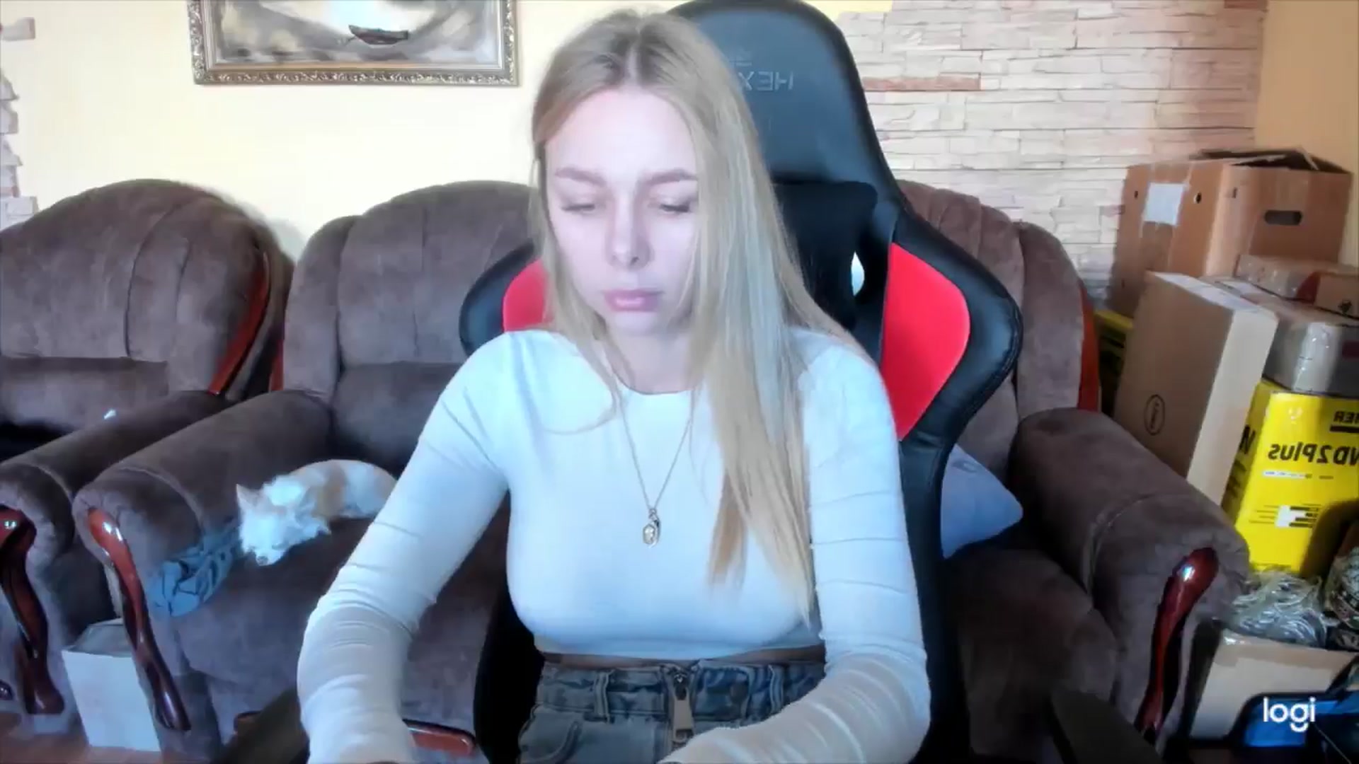 Gallery image thumbnail from YourPupsik's myfreecams stream on, 01/18/2025, 12:34 image 13 of 20