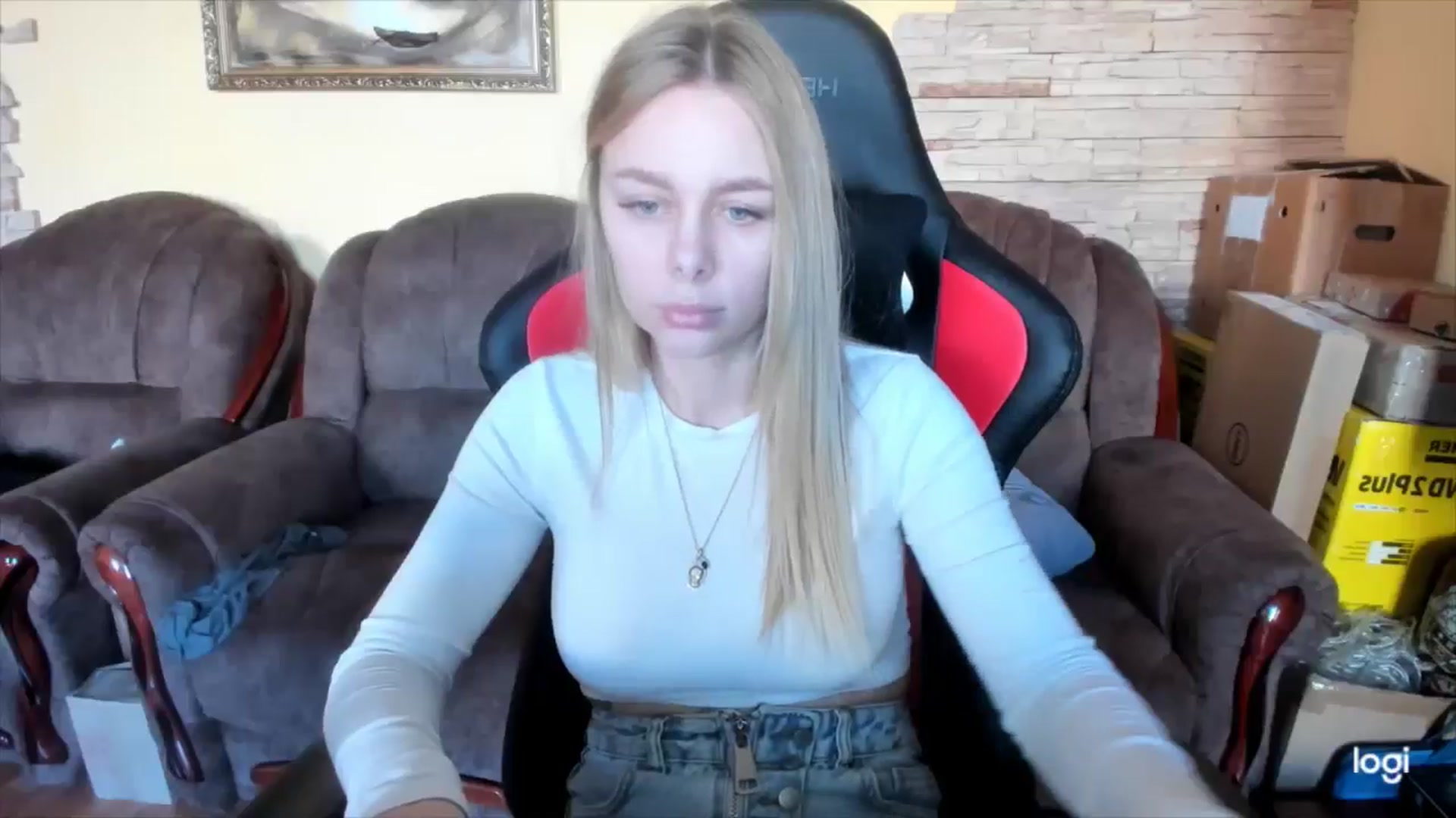 Gallery image thumbnail from YourPupsik's myfreecams stream on, 01/18/2025, 12:34 image 18 of 20