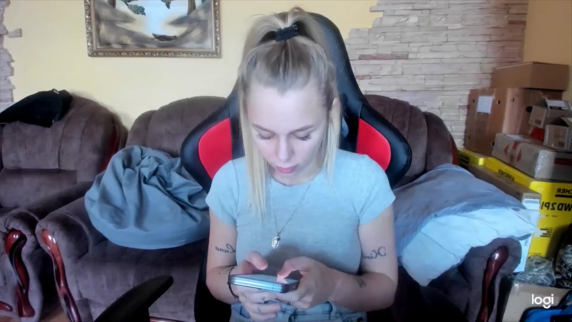 Gallery image thumbnail from YourPupsik's myfreecams stream on, 01/21/2025, 08:03 image 18 of 20