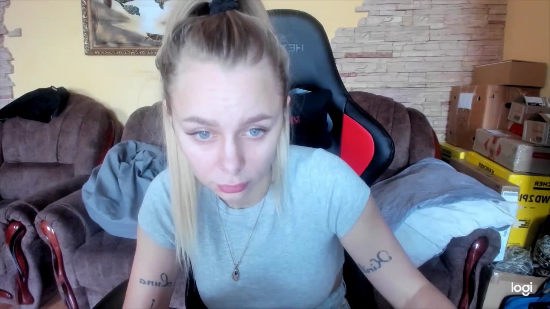Gallery image thumbnail from YourPupsik's myfreecams stream on, 01/21/2025, 08:03 image 13 of 20
