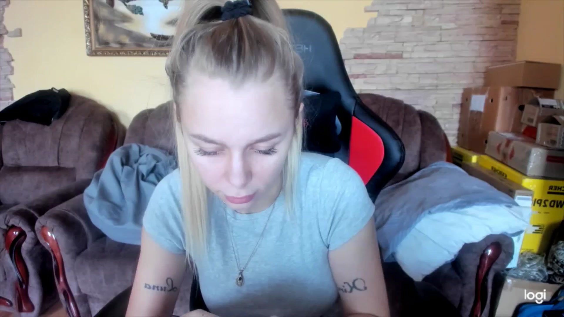 Gallery image thumbnail from YourPupsik's myfreecams stream on, 01/21/2025, 08:03 image 12 of 20