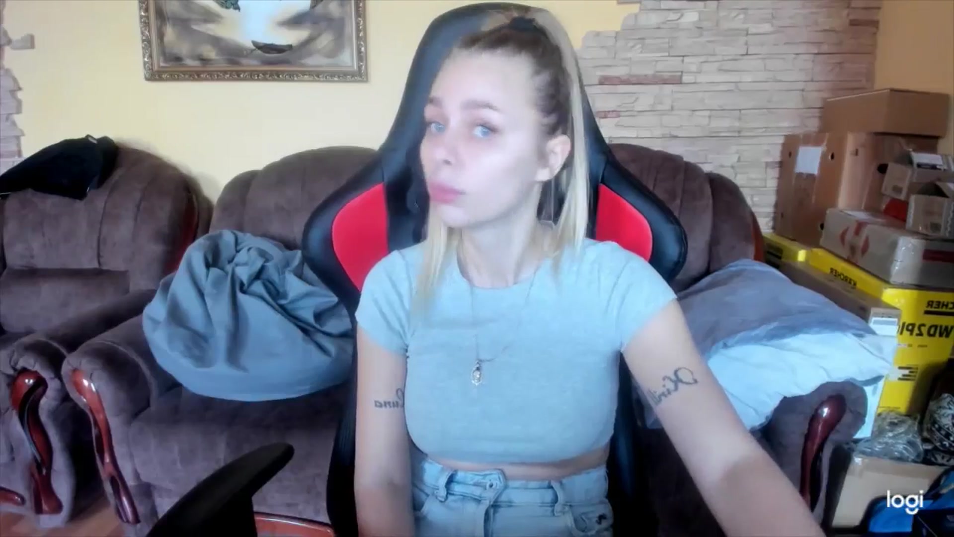 Gallery image thumbnail from YourPupsik's myfreecams stream on, 01/21/2025, 08:03 image 3 of 20
