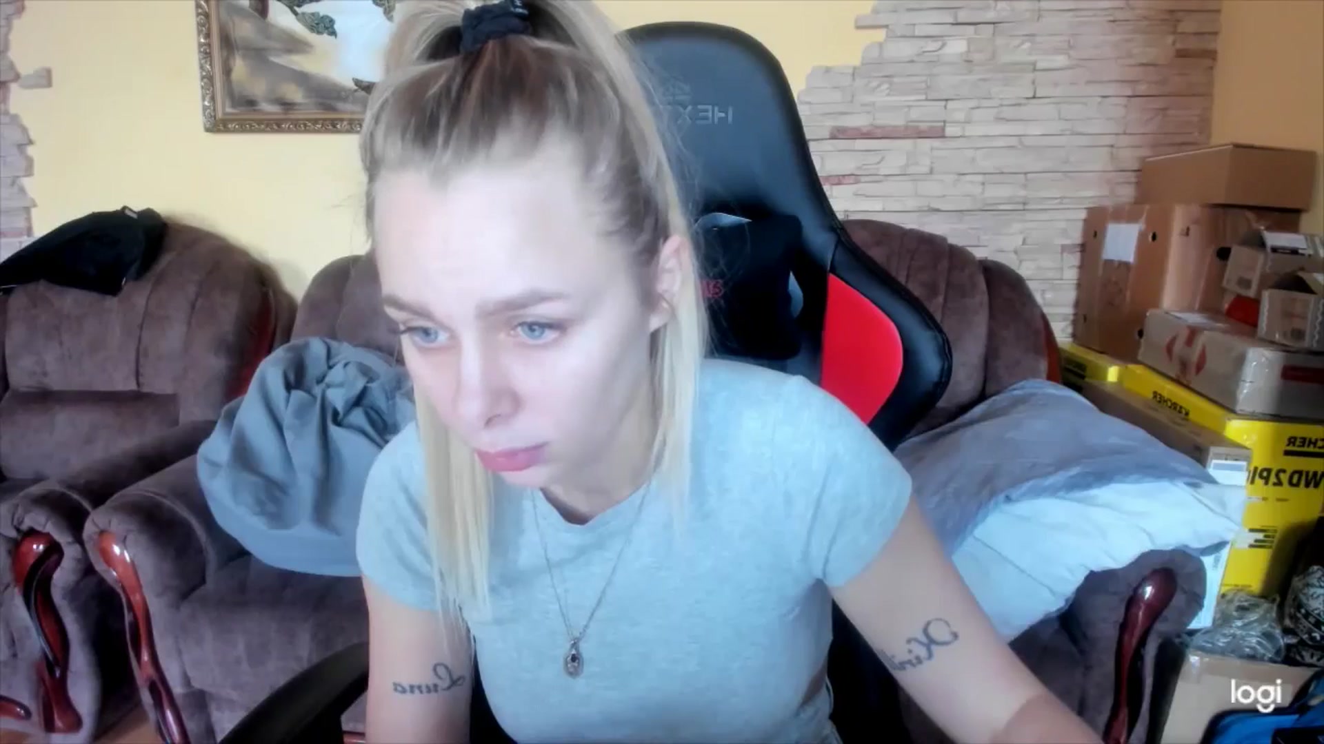 Gallery image thumbnail from YourPupsik's myfreecams stream on, 01/21/2025, 08:03 image 19 of 20