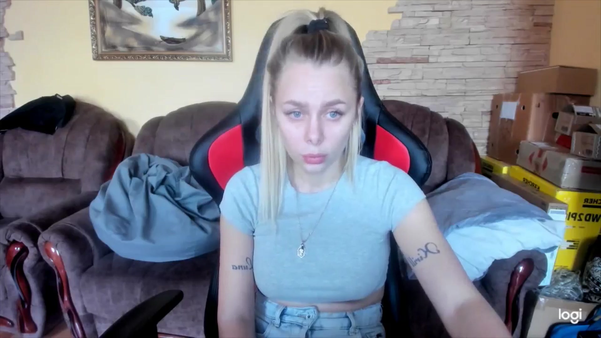 Gallery image thumbnail from YourPupsik's myfreecams stream on, 01/21/2025, 08:03 image 7 of 20